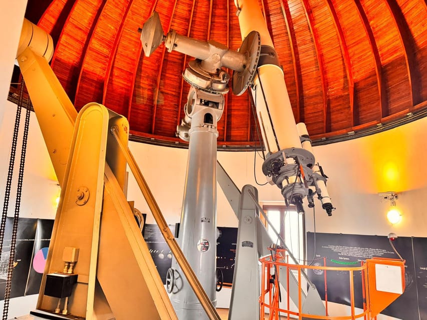Castel Gandolfo: Vatican Observatory experience - Entering the Papal Palace: a summer retreat with real scientific purpose