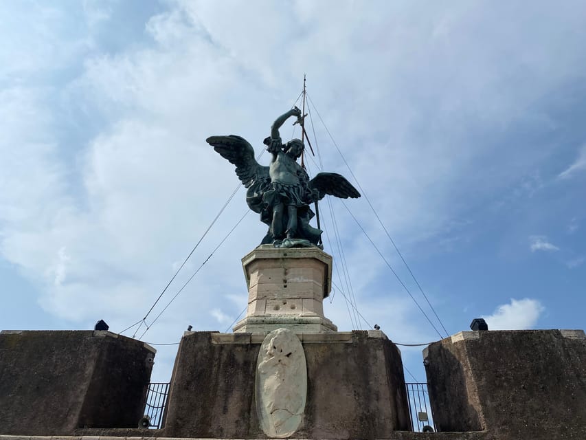 Castel Sant' Angelo: The most famous Fortress of Rome - The Spiral Staircase: expect a climb, not a stroll