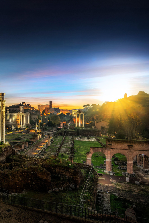Colosseum & Circus Maximus Experience with Multimedia Video - Palatine Hill: Emperors’ Views Over the Forum