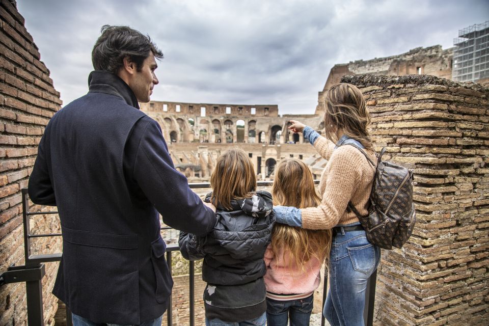 Colosseum, Roman Forum & Pantheon Tour for Kids with Gelato - Meeting up outside the Colosseum: a start that’s easy for families