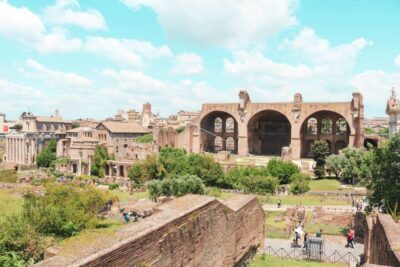 Domus Tiberiana, Palatine Hill and Roman Forum Guided Tour - Starting at Palatine Hill: the legend is right where you stand