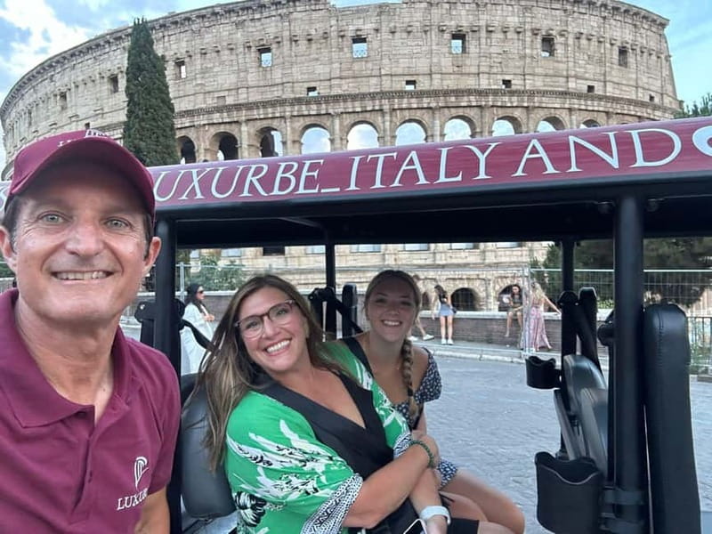 E-Tuk Tour: Express Highlights of Rome - Piazza Navona and Teatro di Marcello: moving from famous to atmospheric
