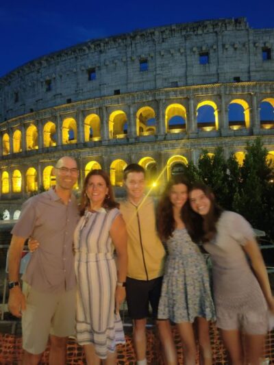 Elegant Rome by night tour and dinner in a local restaurant - Mercedes Van V-Class Pickup at 7pm and a Private Group Pace