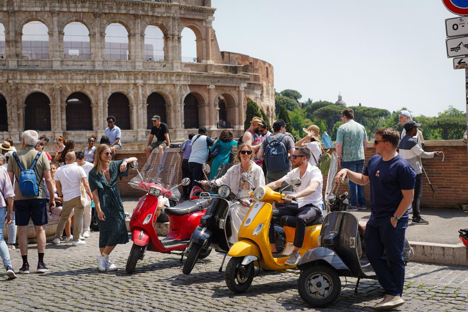 Explore city on Vespa with Professional Photographer - Orange Garden (Giardino degli Aranci): a panoramic break with citrus vibes