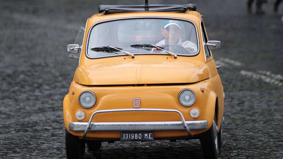 Fiat Cinquecento Vintage Rome City & Photo Tour - Fontana Acqua Paola: Turning the Page From Classic to Scenic