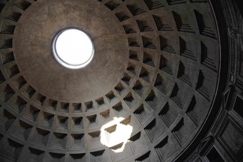 From Bones to Gods: Capuchin Crypt to Pantheon walking tour - The guide makes or breaks it, and the feedback is strong