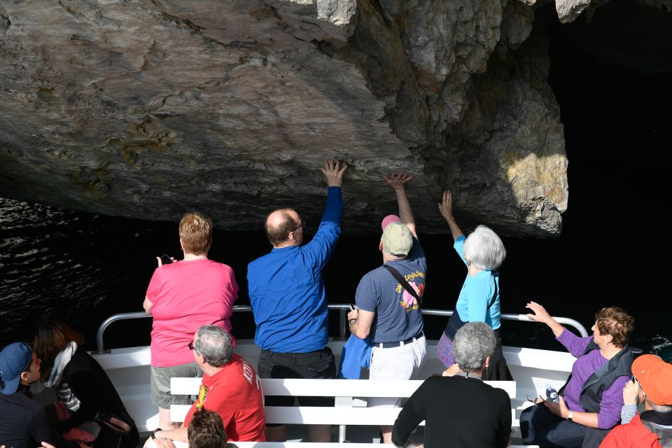 From Rome: Capri and Anacapri Guided Tour and Island Cruise - Crossing the Gulf of Naples: Grotto sights and Faraglioni views