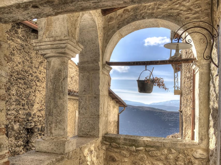 From Rome: Day trip to Abruzzo, Hidden Gem of Italy - Santo Stefano di Sessanio: A medieval village walk with a slower pace