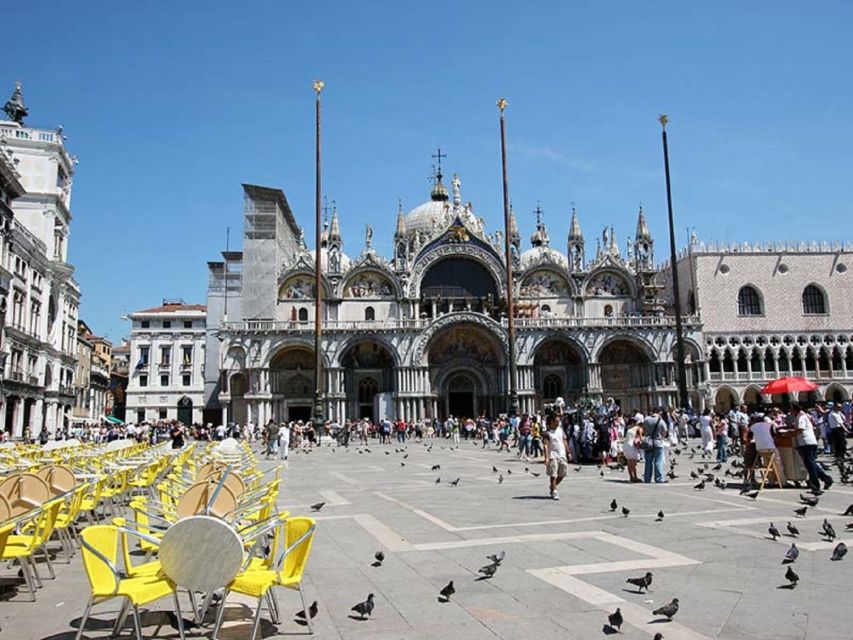 From Rome: Full-Day Small Group Tour to Venice by Train - Venice shopping with artisan districts: what to do with your free time