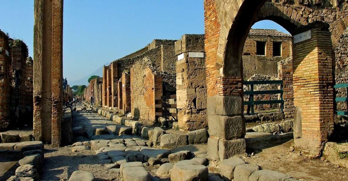 From Rome: Guided Tour to Pompeii with priority admission - Price and Value: What $283.21 Covers (and What You Save)