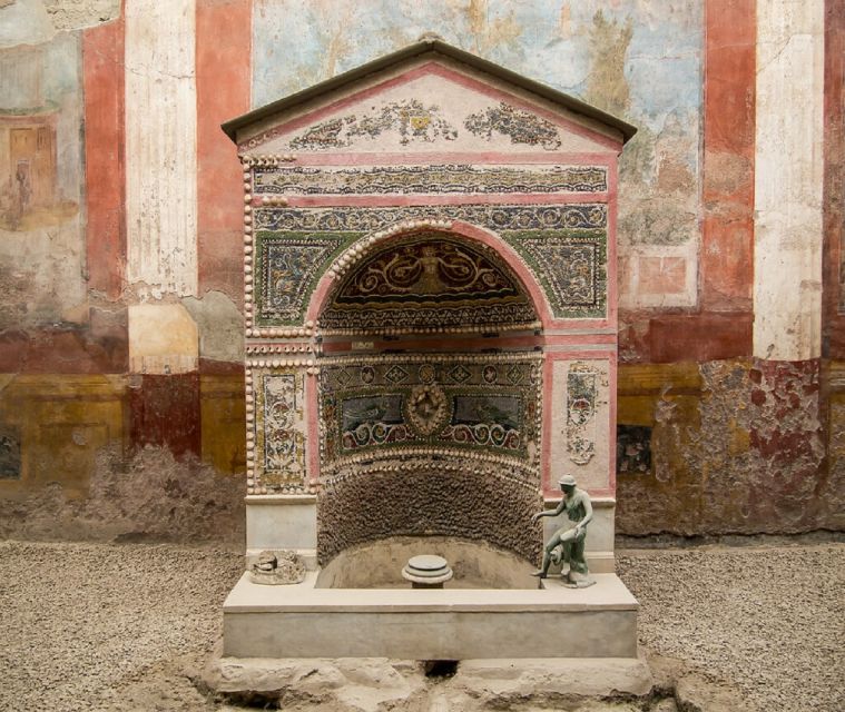 From Rome: Guided Tour to Pompeii with priority admission - Priority Admission in Pompeii: Skip the Line, Start Smiling Earlier