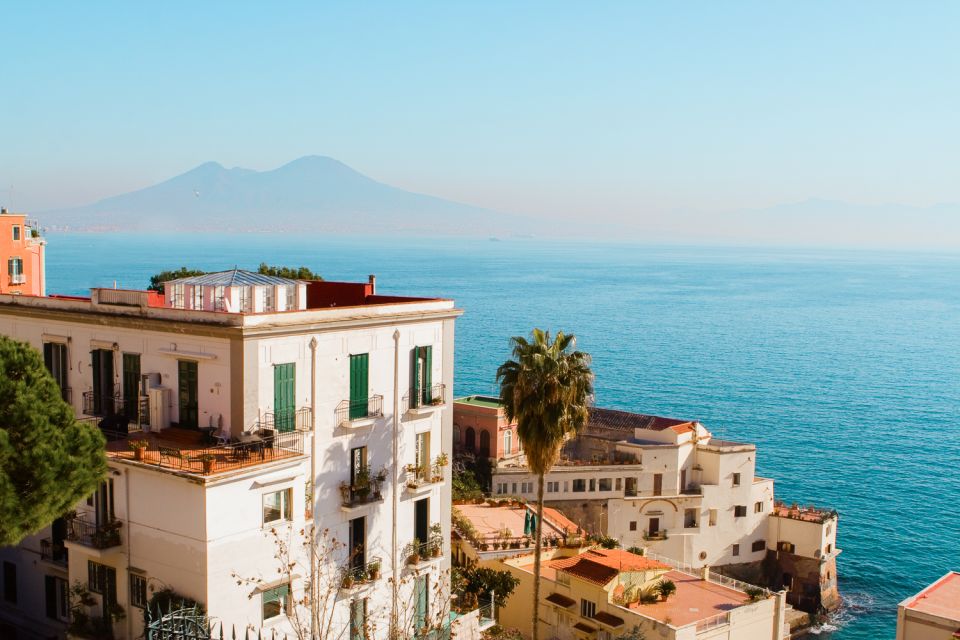From Rome: Naples and Amalfi Coast Full-Day Trip - Via Toledo and the Spanish Quarter: Naples on a human scale