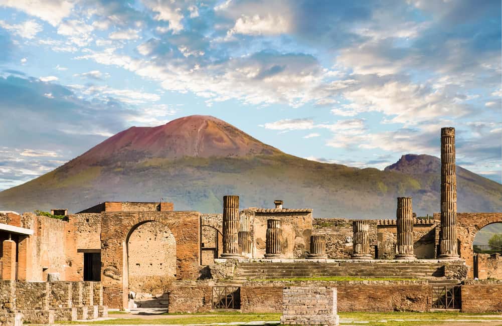 From Rome: Pompeii, Amalfi Coast and Positano Day Trip - From Piazza del Popolo to Campania: how this day trip really flows