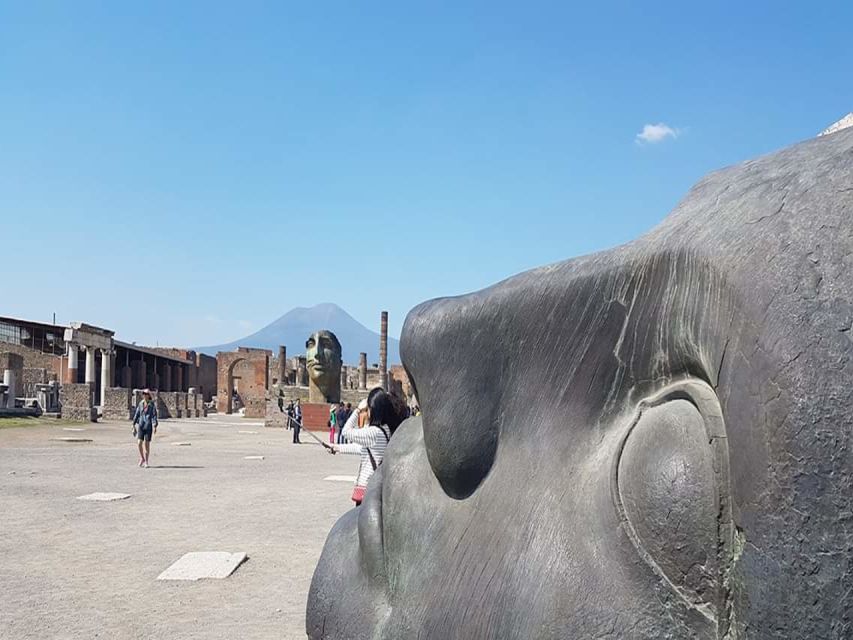 From Rome: Pompeii and Naples, Full Day Tour with Lunch - Naples from the inside: Bay views plus city-center grit