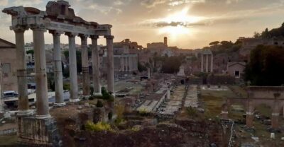 Highlights of Rome: E-bike Tour of the City with Gelato - Trevi Fountain and the Spanish Steps: Photo Stops That Respect Your Time