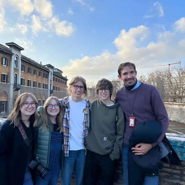 Jewish Ghetto Walking Tour with gelato - Starting the Jewish Ghetto walk from Trajan’s Column to Piazza Venezia