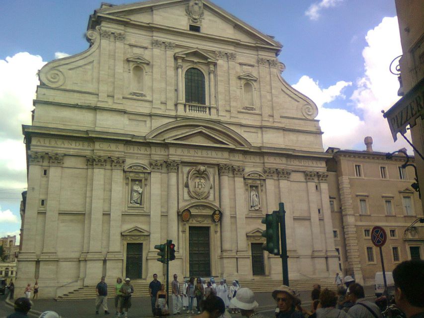 Jewish Rome District, Old Ghetto and Trastevere Private Tour - The Old Ghetto experience: what you should watch for on the walk