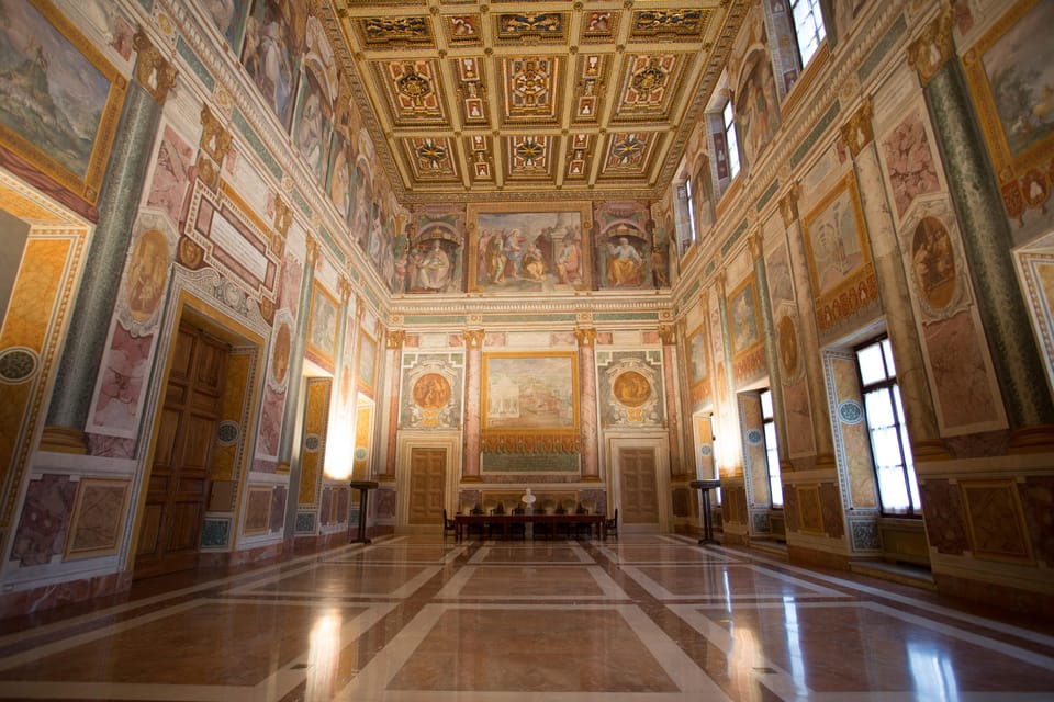 Lateran Palace Entry Ticket with Audio Guide - Lateran Palace in One Hour: What the Walk Covers