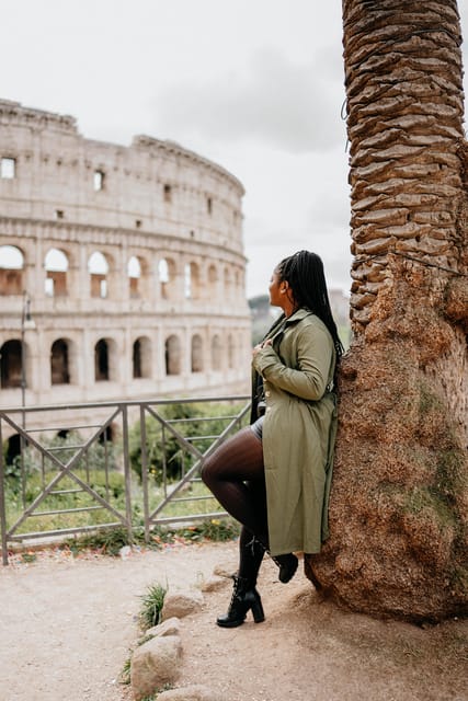 Mini Photo-session at Colosseum with Photographer - The Posing Coaching: What Makes It Feel Easy