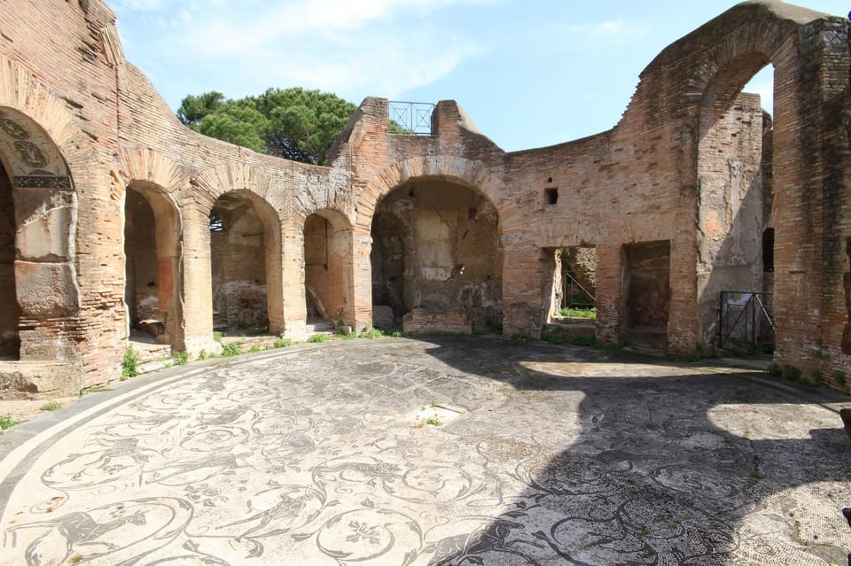 Ostia Antica: Hidden City Guided ENGLISH Tour with Transfer - Getting there smoothly: the Piramide Metro transfer