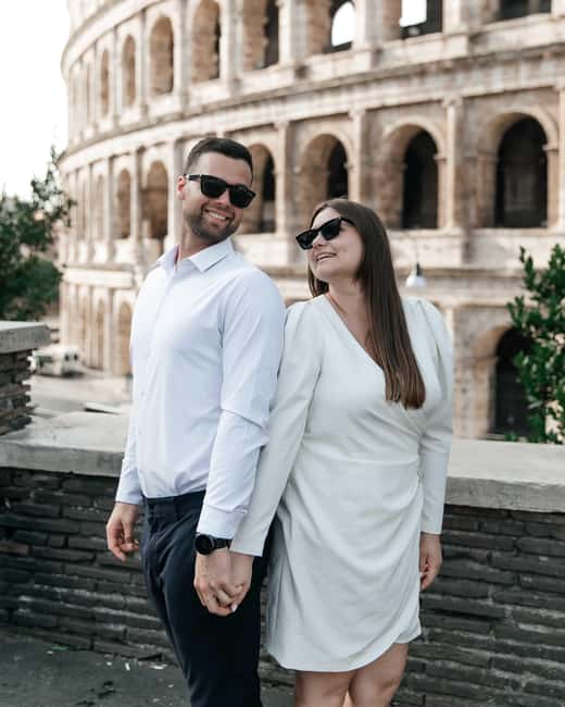 Professional Photoshoot in the Eternal City Rome - How the photographer captures real emotion (not stiffness)