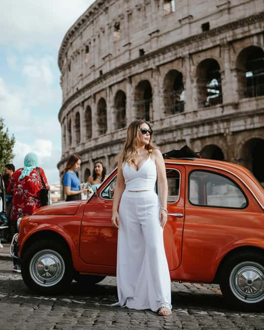 Professional Photoshoot in the Eternal City Rome - What you receive: 15 edited photos + 80 raw files