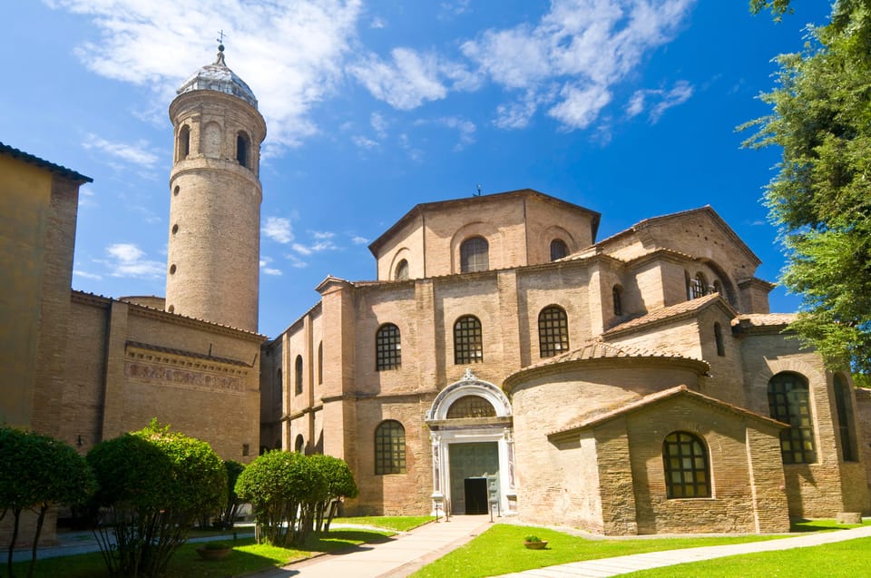 Ravenna: Private City Top Sights and Monuments Walking Tour - Meeting at Piazza del Popolo, under the clock tower