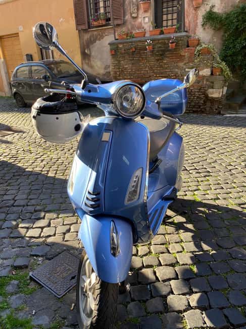 RENTA A VESPA - Price and value: is $88 per group a bargain?