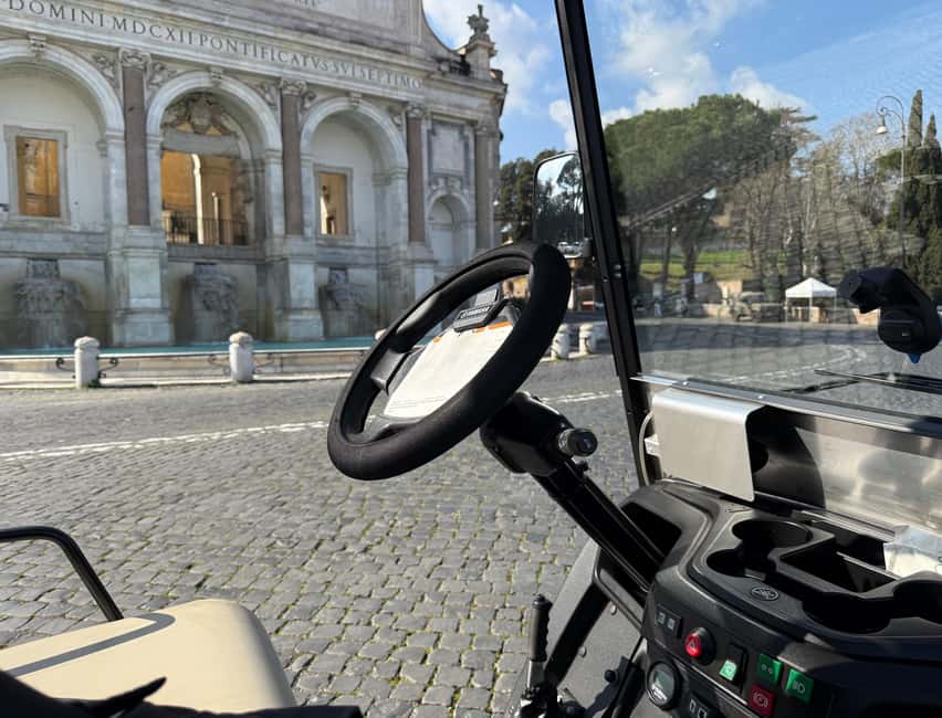Roma: Golf Cart Night Tour - Piazza Navona: finishing with atmosphere and quick wandering time
