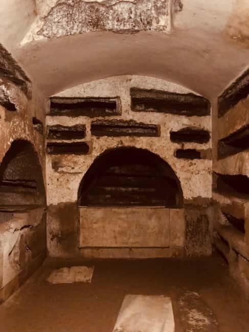 Roman Catacombs Guided Tour with Transfer - Which Catacombs Will You Visit (San Calixtus, Domitilla, or San Sebastiano)?