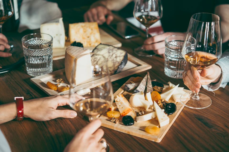 Rome: 3-Hour Private Foodie Tour with Vatican Views - The Pace: Three Hours, Multiple Short Walk Segments
