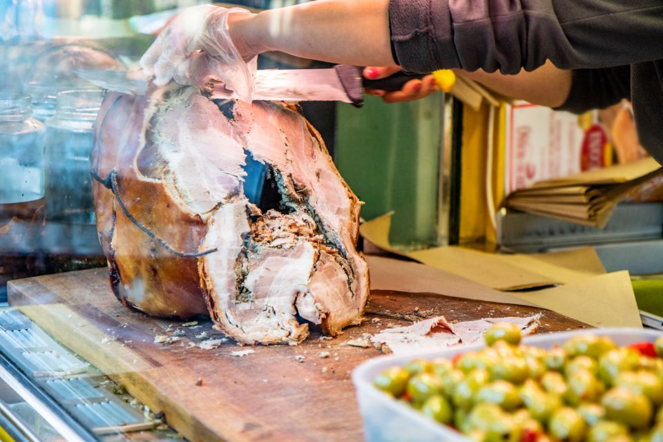 Rome: 3-Hour Private Foodie Tour with Vatican Views - Drinks and Portion Planning (Because This Tour Is Not for Light Eaters)