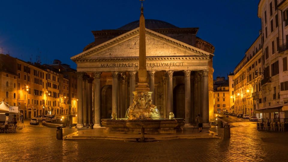 Rome After Dark: Private Luxury Night Tour by Car - Colosseum and Palatine Views: Stunning Lighting, Limited Expectations