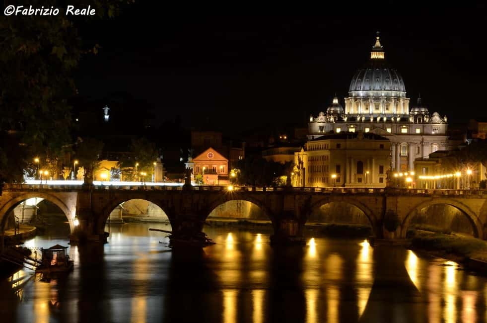 Rome After Dark: Private Luxury Night Tour by Car - Vatican City and St. Peter’s Square: When the Illumination Does the Work