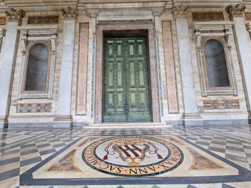 Rome: Ancient Jubilee in the 4 Major Basilicas - Stop 2: St. Paul Outside the Walls and the Chains Story