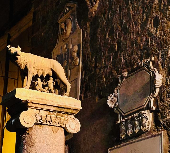 Rome: Ancient Rome Nighttime Sightseeing Tour - Piazza Quirinale: seeing elite Rome’s power center at night