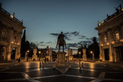 Rome: Ancient Rome Nighttime Sightseeing Tour - From Rione Monti: starting in Rome’s oldest residential vibe