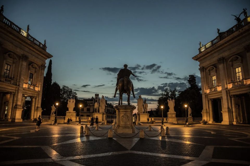 Rome: Ancient Rome Nighttime Sightseeing Tour - From Rione Monti: starting in Rome’s oldest residential vibe