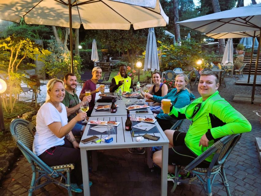 Rome: Appian Way & Catacomb Sunset E-bike Tour with Aperitif - Parco degli Acquedotti and aqueduct sunset: the wow moment