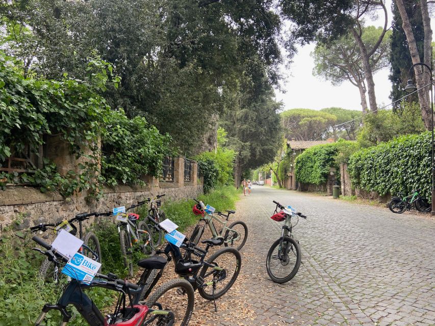 Rome: Appian Way Guided Tour on E-Bike with italian Aperitif - Villa dei Quintili: A Break That Feels Like a Pause Button