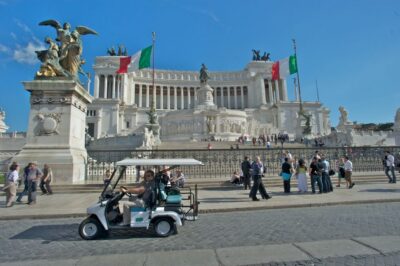 Rome at Sunset: Romantic Tour in an Electric Golf Cart - The electric golf cart: smooth, romantic, and practical
