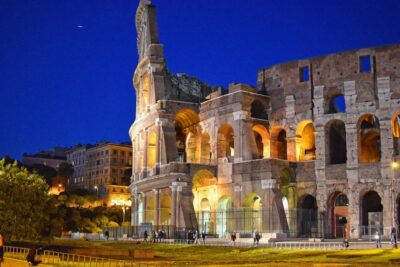 Rome by night in Mercedes Van 2 hour - Mercedes Van Comfort, With a Real Driver in the Driver’s Seat