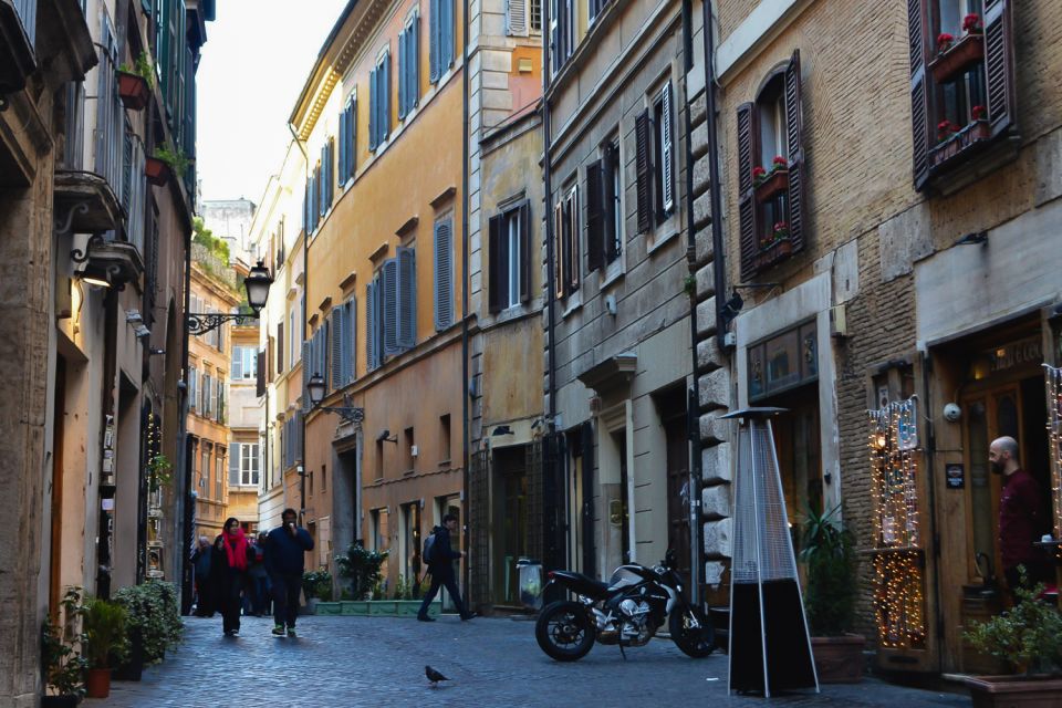 Rome: Campo De' Fiori Market & Trevi 4-Hour Food & Wine Tour - What You’ll Actually Taste (and why “7 eateries” is a smart format)