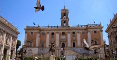 Rome: Capitoline Museums Private Guided Tour - First stop: the Marcus Aurelius area and what you notice right away