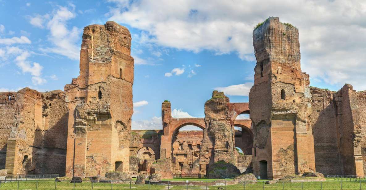 Rome: Caracalla, Colosseum, Circus Maximus Private Tour - Entering the Colosseum: Security, Baggage Rules, and What the Guide Actually Does