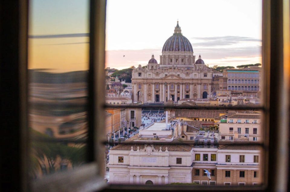 Rome: Castel Sant'Angelo Private Tour & Skip-the-Line Entry - Stop 1: St. Angelo Bridge as Your Rome Setup