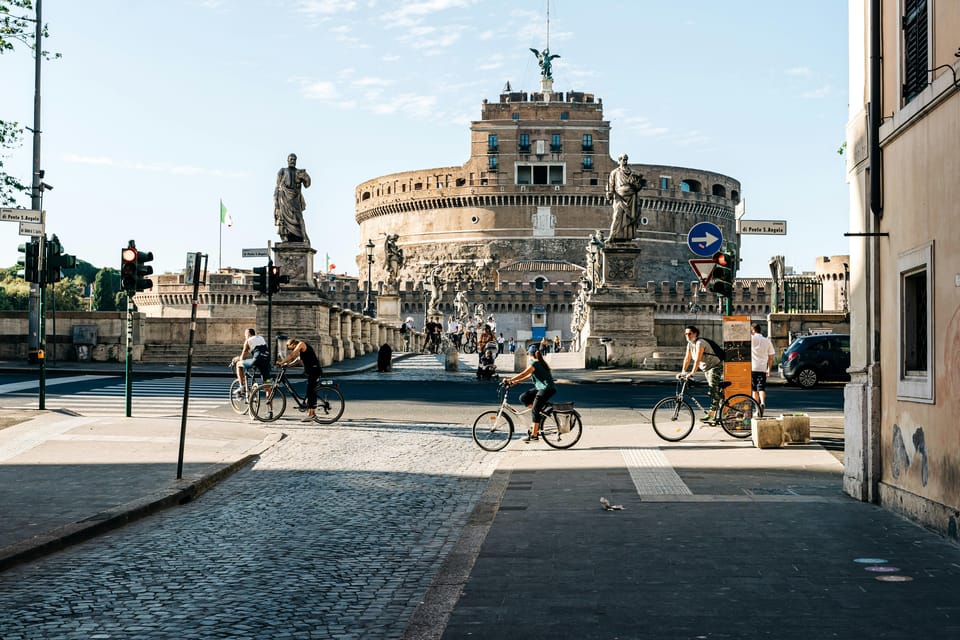 Rome: Castel Sant'Angelo Skip-the-Line Entry Ticket - Small-group pacing: up to 9 people keeps things human