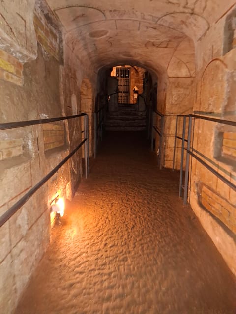 Rome: Catacombs Express ENGLISH Guided Tour - SKIP THE LINE - San Domitilla Catacombs: what this tour really gives you