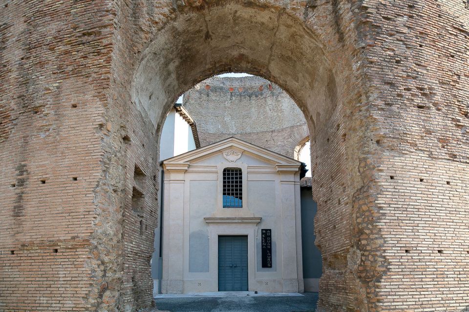 Rome: Catacombs of Saints Marcellino and Pietro Guided Tour - Entering the Ticket Office and Getting Down on Time