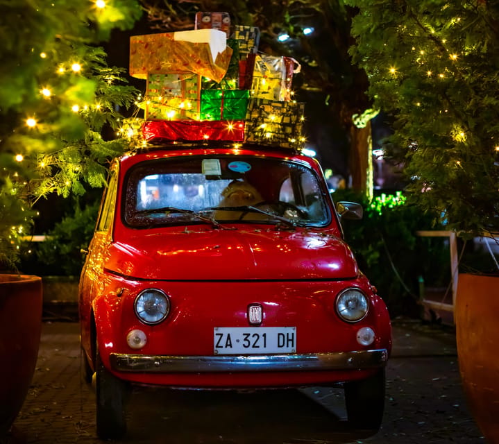 Rome: Christmas Lights Walking Tour - Via del Corso and Piazza Colonna: Christmas lights along Rome’s main “thread”